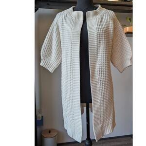 EXPRESS Wool Blend Chunky Knit Cardigan Sweater Puff Sleeves Medium Merino Wool